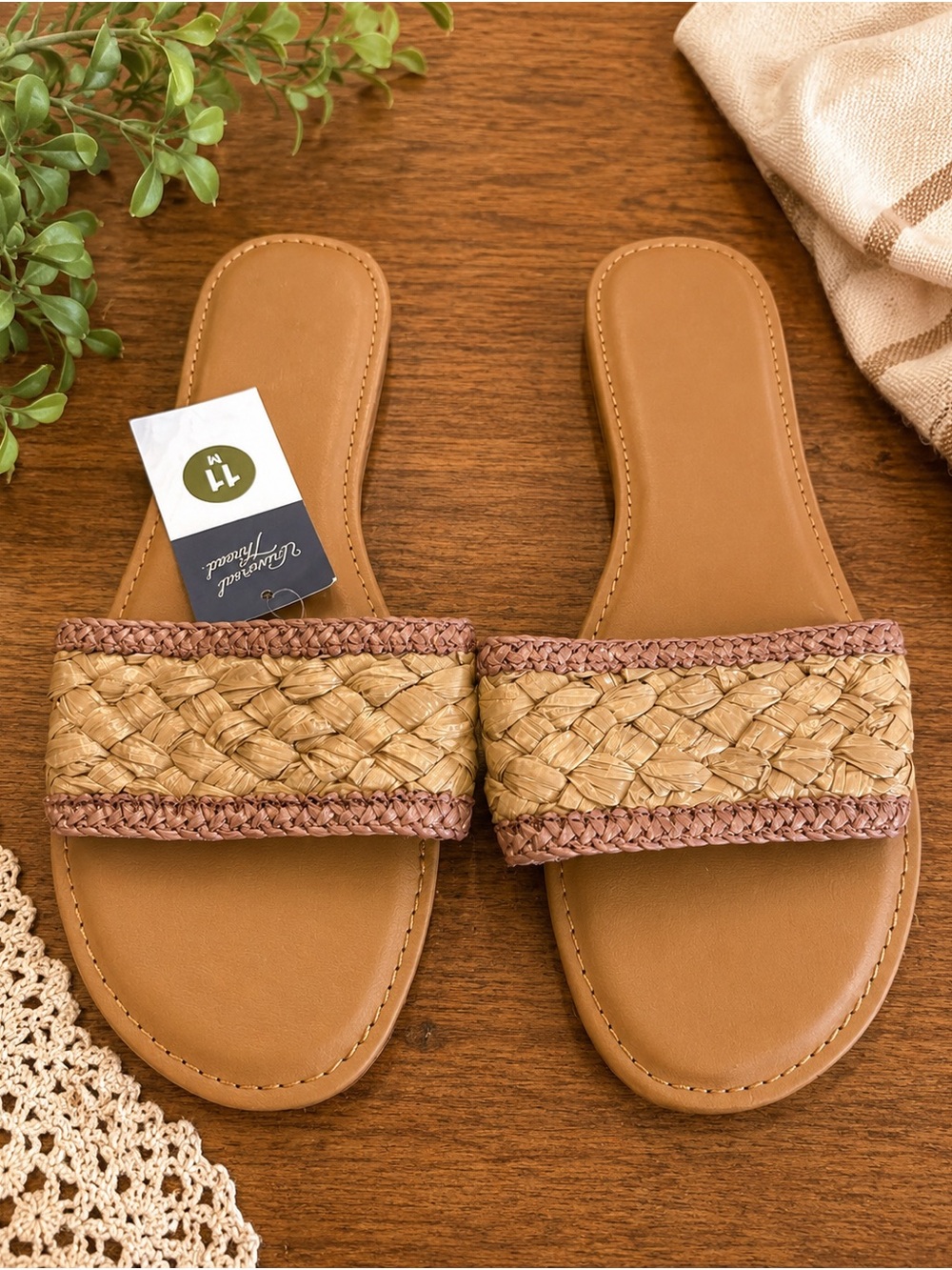 Universal Thread Woven Raffia Slide Sandals Tan Brown Women’s Size 11W NWT